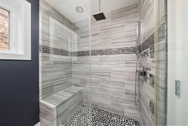 2040 N Laporte Ave, Chicago, IL 60639 - full bathroom with a stall shower