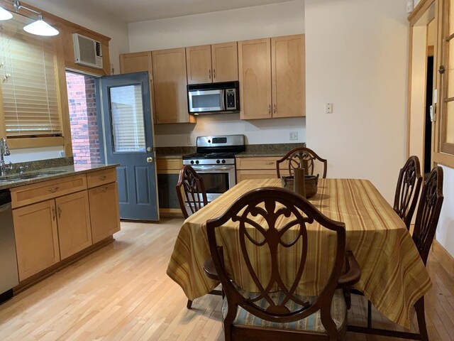 415 W Surf St, Chicago, IL 60657 - photo 20