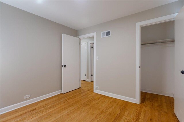 8841 Menard Ave, Morton Grove, IL 60053 - photo 17