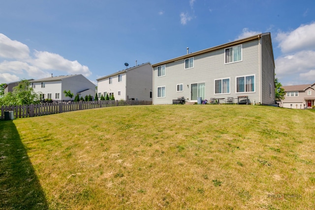 39837 N Torry Ln, Beach Park, IL 60083 - back of property featuring a residential view