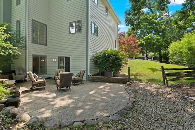 7488 Bittersweet Dr, Gurnee, IL 60031 - view of patio / terrace