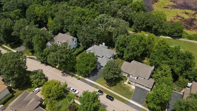 7488 Bittersweet Dr, Gurnee, IL 60031 - aerial view of property and surrounding area featuring nearby suburban area