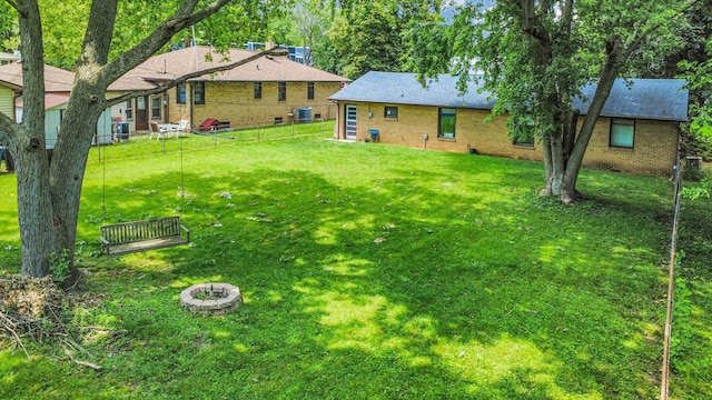 205 Buena Vista Dr, Champaign, IL 61820 - view of green lawn