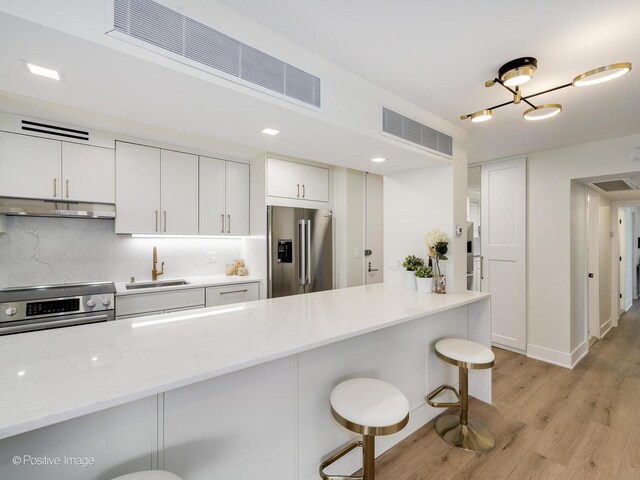 1310 N Ritchie Ct Unit 27C, Chicago, IL 60610 - photo 2