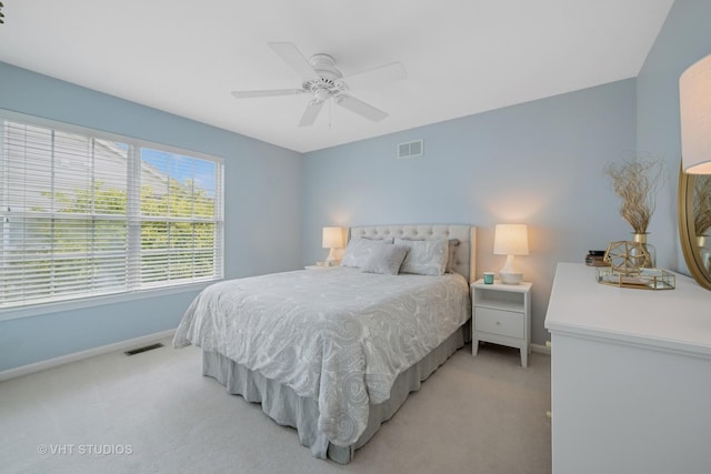 424 Bluegrass Ln, Geneva, IL 60134 - bedroom featuring light colored carpet and ceiling fan