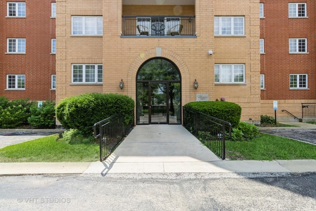 59 S Hale St Unit 203, Palatine, IL 60067 - entrance to property featuring brick siding