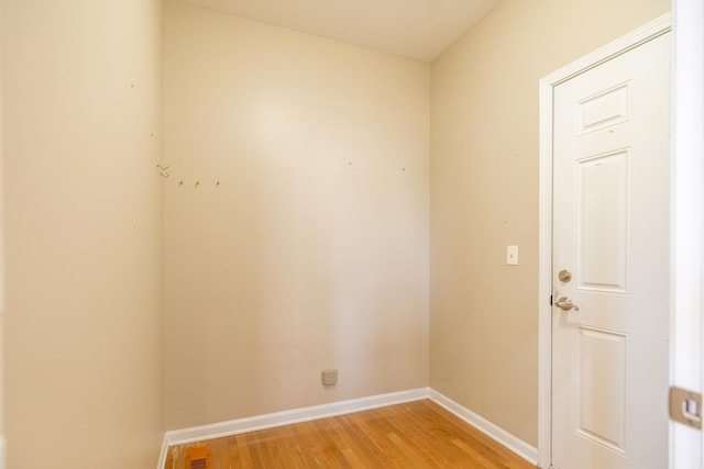 424 Riverbend Dr, Genoa, IL 60135 - spare room with light wood-style floors and baseboards
