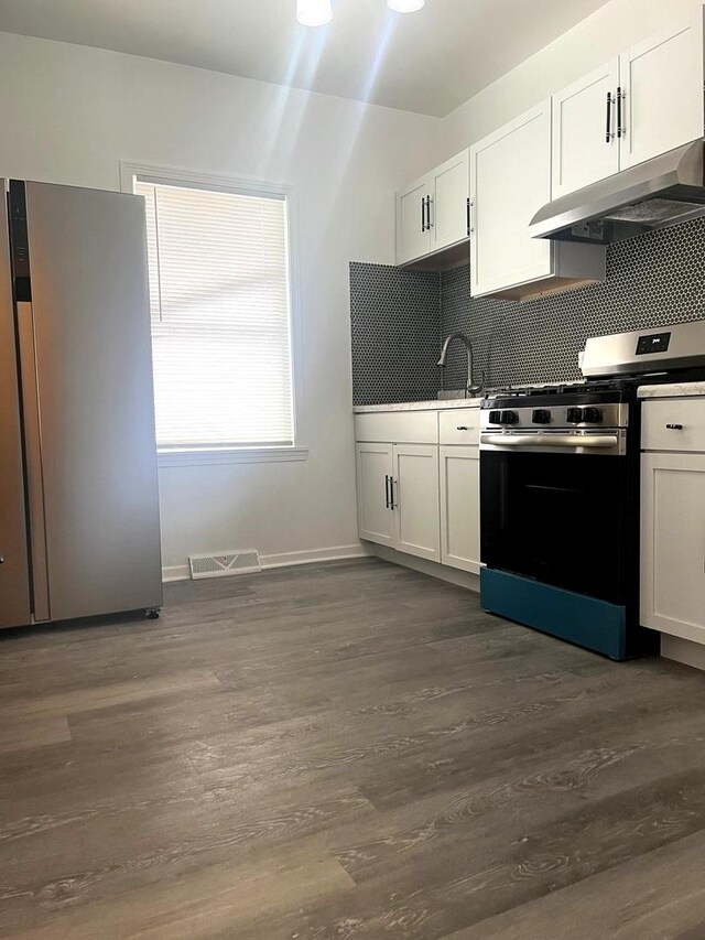 11814 S Parnell Ave, Chicago, IL 60628 - photo 21