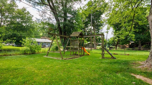 17 Kingswood Dr, Normal, IL 61761 - photo 40