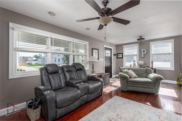1315 W Jackson St, Ottawa, IL 61350 - living area with wood finished floors and a ceiling fan