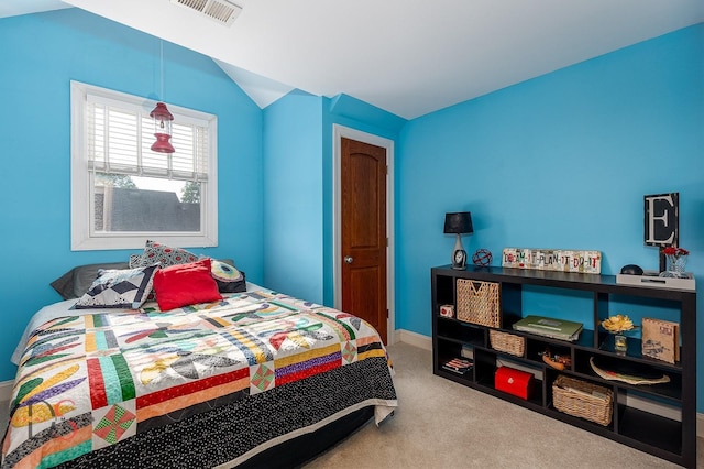 1315 W Jackson St, Ottawa, IL 61350 - carpeted bedroom with baseboards and lofted ceiling
