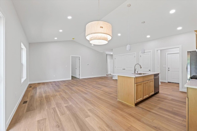 114 W Mchenry St Unit B, Urbana, IL 61801 - photo 4