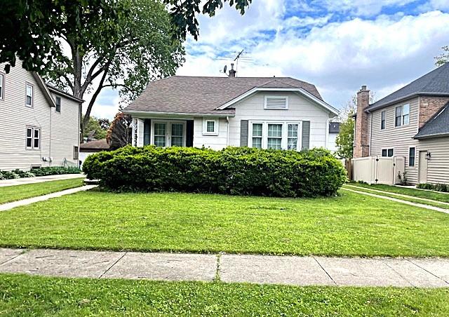 412 S Rex Blvd, Elmhurst, IL 60126