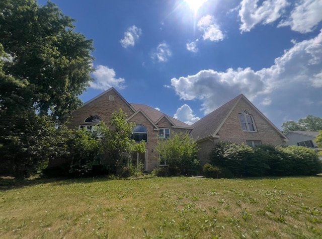 223 Darien Ln, Sleepy Hollow, IL 60118 - view of front of property with a front lawn and brick siding