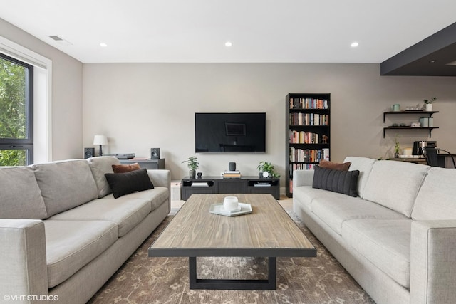 1523 N Western Ave Unit 2A, Chicago, IL 60622 - living area featuring recessed lighting