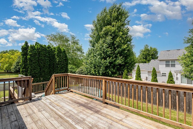 313 W Burlington Dr, Maple Park, IL 60151 - view of wooden terrace