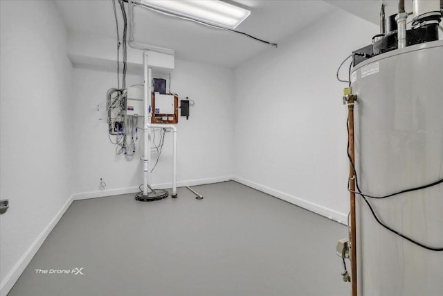 3550 E Ari Dr, Glenview, IL 60025 - exercise room featuring water heater
