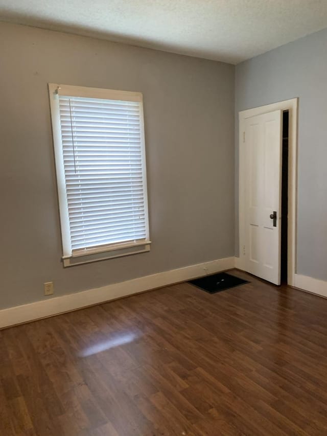 773 W Homer St, Freeport, IL 61032 - photo 13