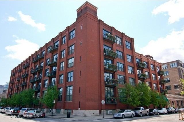 1000 W Washington Blvd Unit 320, Chicago, IL 60607 - view of apartment building / complex