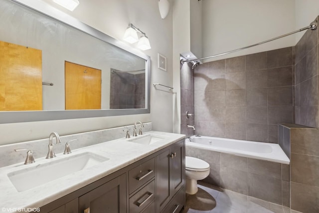 1000 W Washington Blvd Unit 320, Chicago, IL 60607 - full bath featuring tiled shower / bath, double vanity, and tile patterned floors