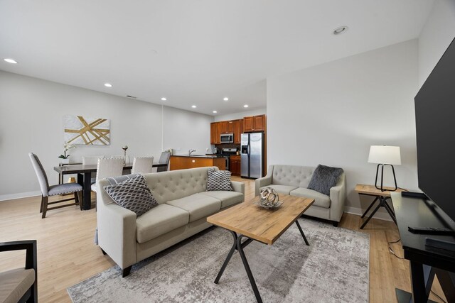 3126 W Walton St Unit 2, Chicago, IL 60622 - living area featuring recessed lighting and light wood-style flooring