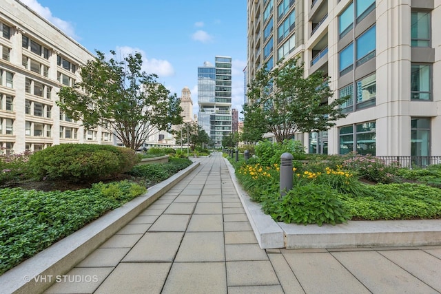 130 N Garland Ct Unit 2612, Chicago, IL 60602 - view of home's community with a view of city
