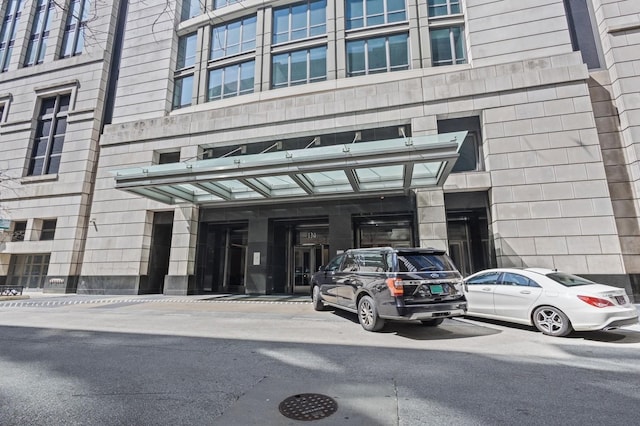130 N Garland Ct Unit 2612, Chicago, IL 60602 - view of exterior entry