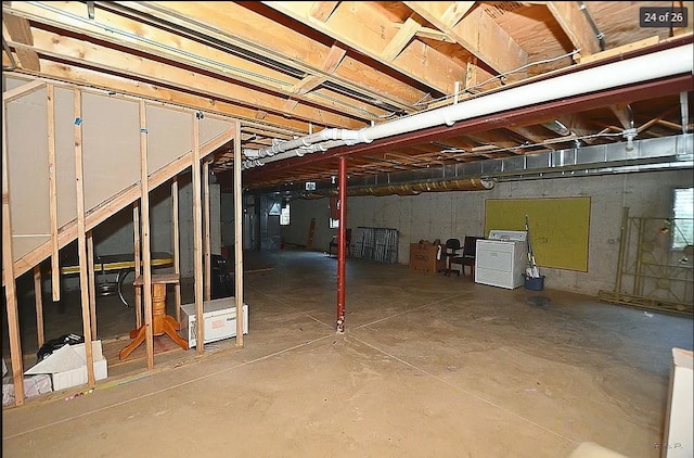 270 E Armitage Ave, Addison, IL 60101 - photo 23