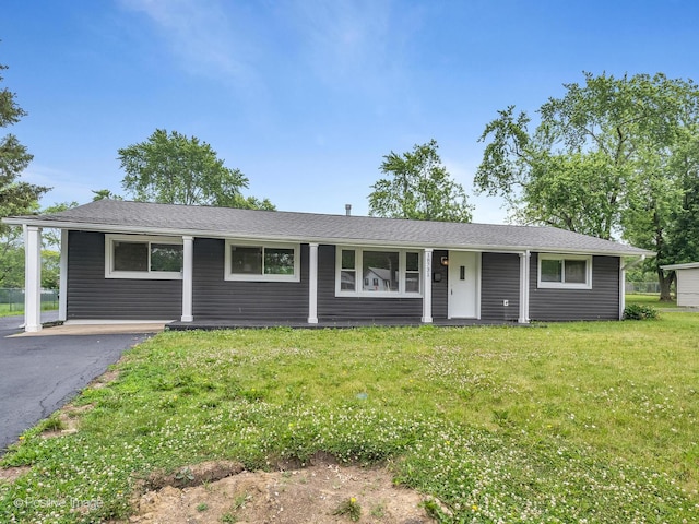18731 John Ave, Country Club Hills, IL 60478 - view of front of house with a front yard