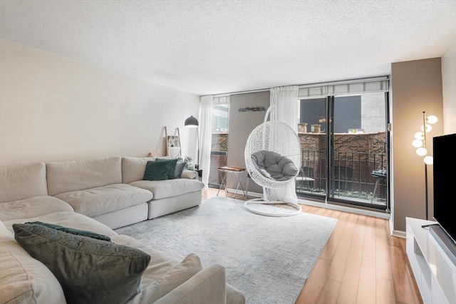 70 W Huron St Unit 406, Chicago, IL 60654 - photo 4