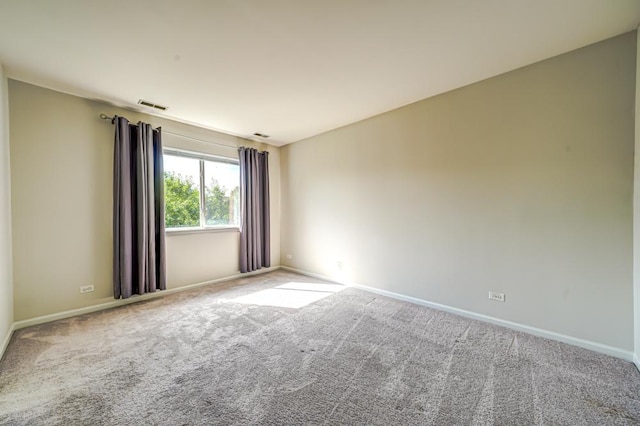 1471 Doolittle Ln, Grayslake, IL 60030 - empty room with carpet flooring and baseboards