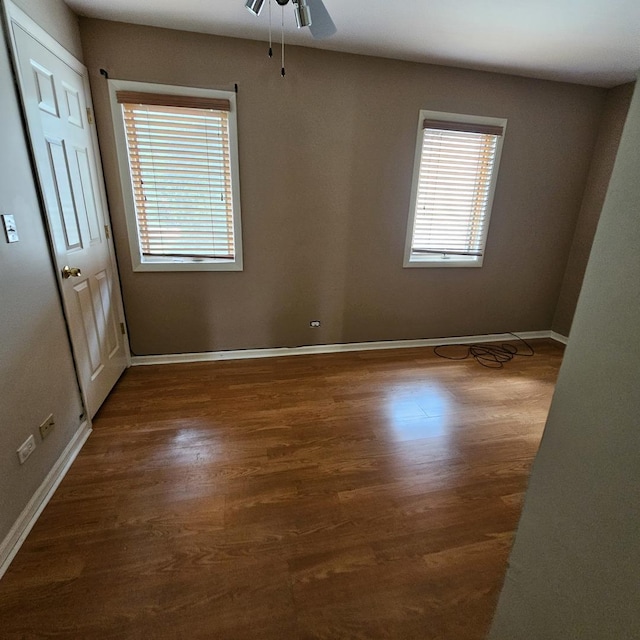 606 S York St, Elmhurst, IL 60126 - photo 11