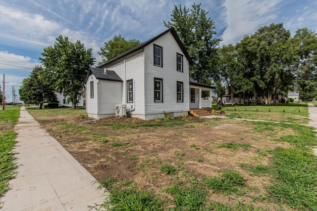 202 E Walnut St, Sheffield, IL 61361 - photo 3
