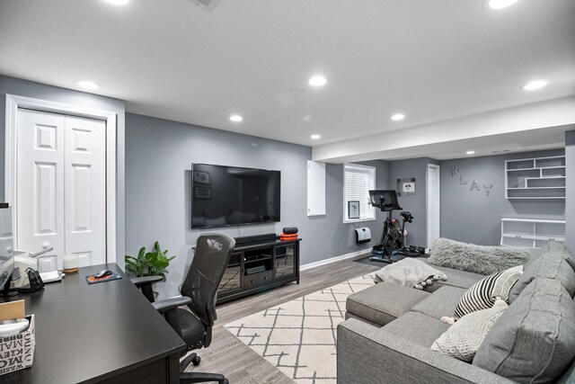 2551 Fallbrook Dr, Hampshire, IL 60140 - living room featuring recessed lighting and light wood finished floors