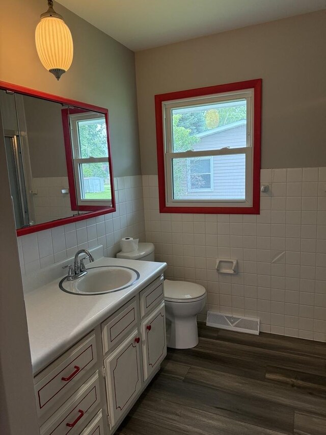 227 S 6th St, Hennepin, IL 61327 - photo 23