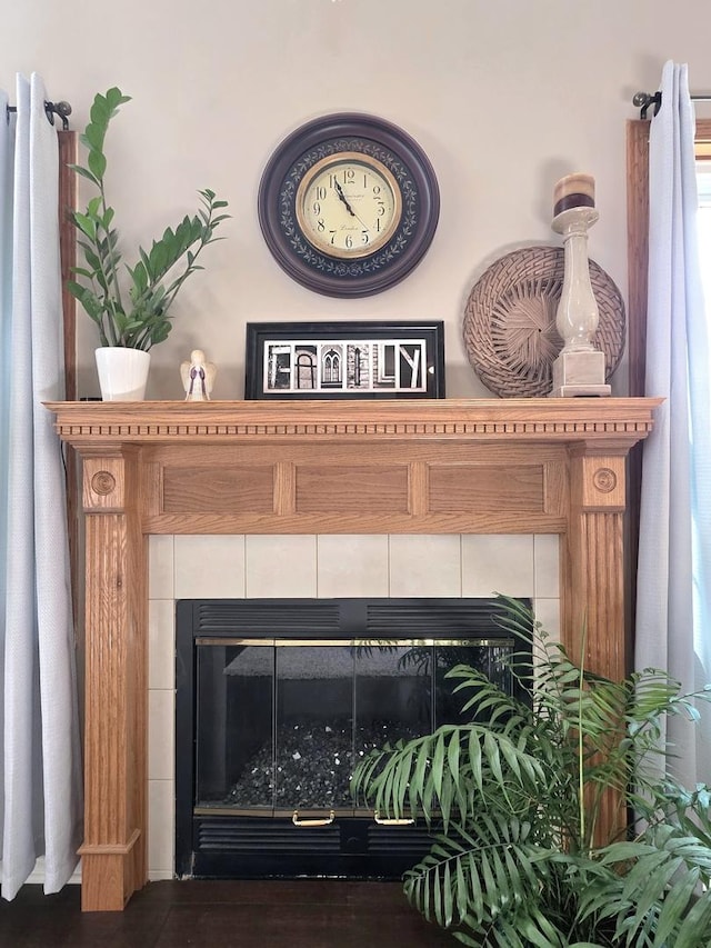 17207 Arrow Head Dr, Lockport, IL 60441 - detailed view of a tile fireplace and wood finished floors