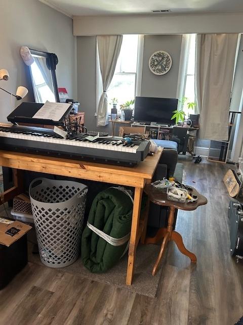 2431 W Thomas St, Chicago, IL 60622 - office area featuring wood finished floors