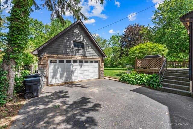 335 Arlington Rd, Itasca, IL 60143 - view of detached garage