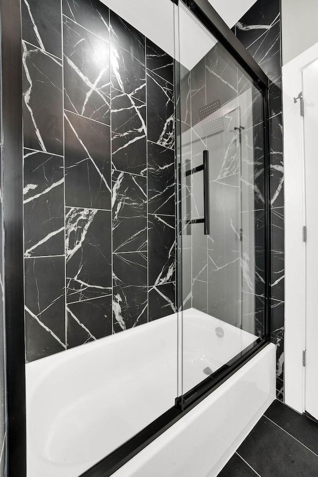 5414 W Haddon Ave, Chicago, IL 60651 - view of bathroom
