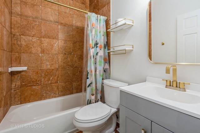 1302 N Bosworth Ave Unit 1, Chicago, IL 60642 - bathroom with vanity and shower / bath combo with shower curtain