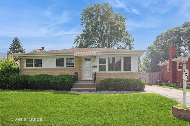 581 N Mount Prospect Rd, Des Plaines, IL 60016 - photo 2