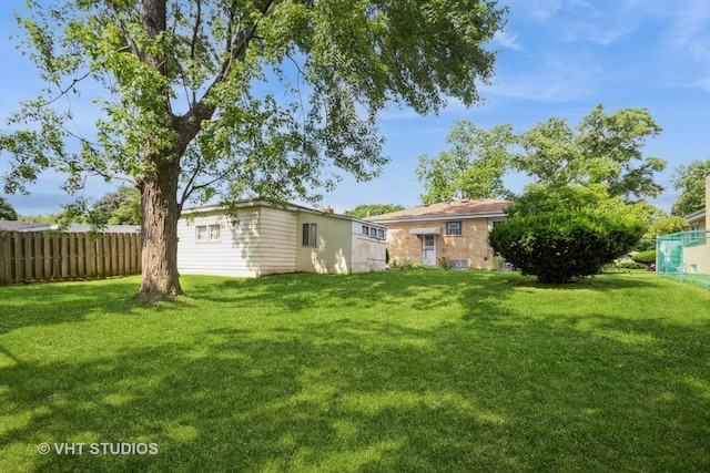 581 N Mount Prospect Rd, Des Plaines, IL 60016 - photo 18