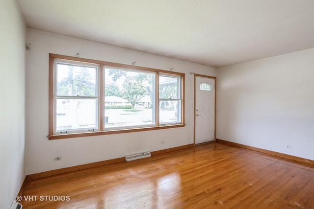 581 N Mount Prospect Rd, Des Plaines, IL 60016 - photo 3
