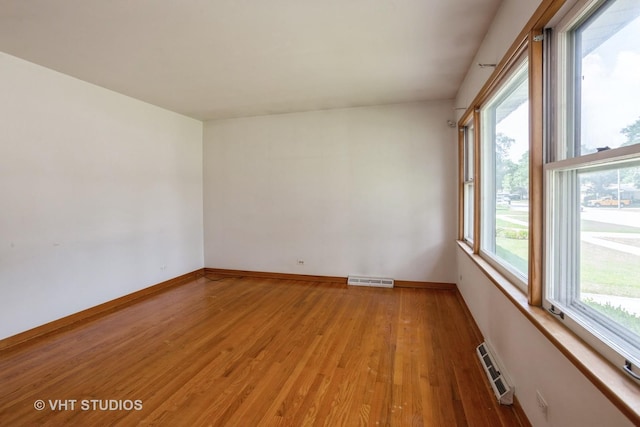 581 N Mount Prospect Rd, Des Plaines, IL 60016 - photo 4