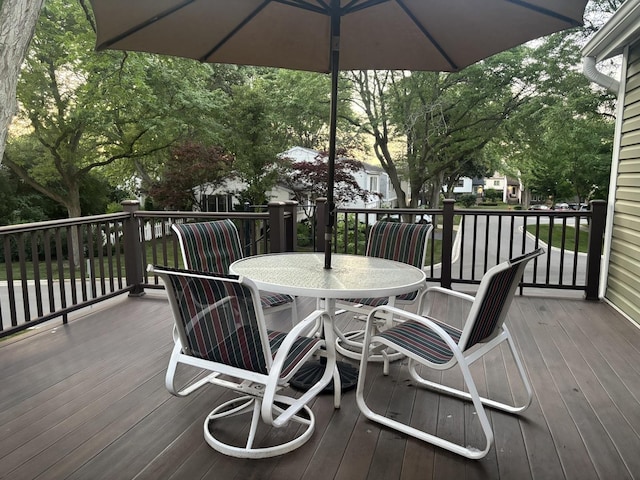 101 Croftwood Ct, Rolling Meadows, IL 60008 - wooden deck with outdoor dining space