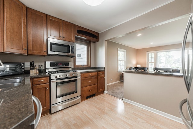 128 E Van Buren St, Villa Park, IL 60181 - photo 8