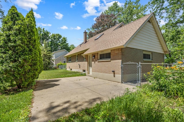 635 E Prairie St, Marengo, IL 60152 - photo 5