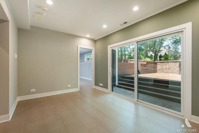 113 Oak Ridge Dr E, Burr Ridge, IL 60527 - spare room with a smoke detector and recessed lighting