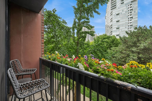 600 N Kingsbury St Unit 207, Chicago, IL 60654 - photo 18