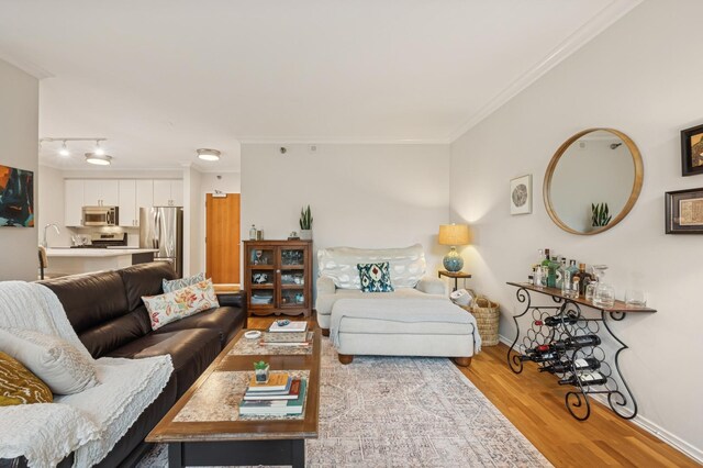 600 N Kingsbury St Unit 207, Chicago, IL 60654 - photo 5